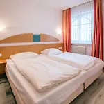Appartement mit 1 Schlafzimmer und Balkon AH 628